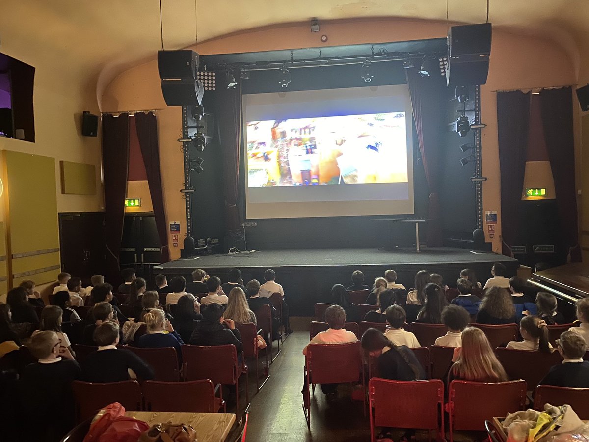 KingsleyPriSch's tweet photo. Year 6 cinema treat - @PicturedromeNN1
@InMATLamport https://t.co/peE4iUncJ8