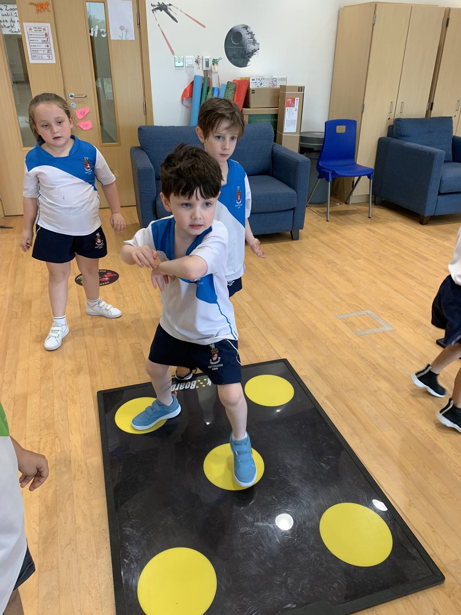 KCD_Year1's tweet photo. Some action shots from our fun filled (and tiring) morning with @TheQuickBoard We had a great time in @KCD_Year1 Thank you 😊 https://t.co/8aM9bLMfia