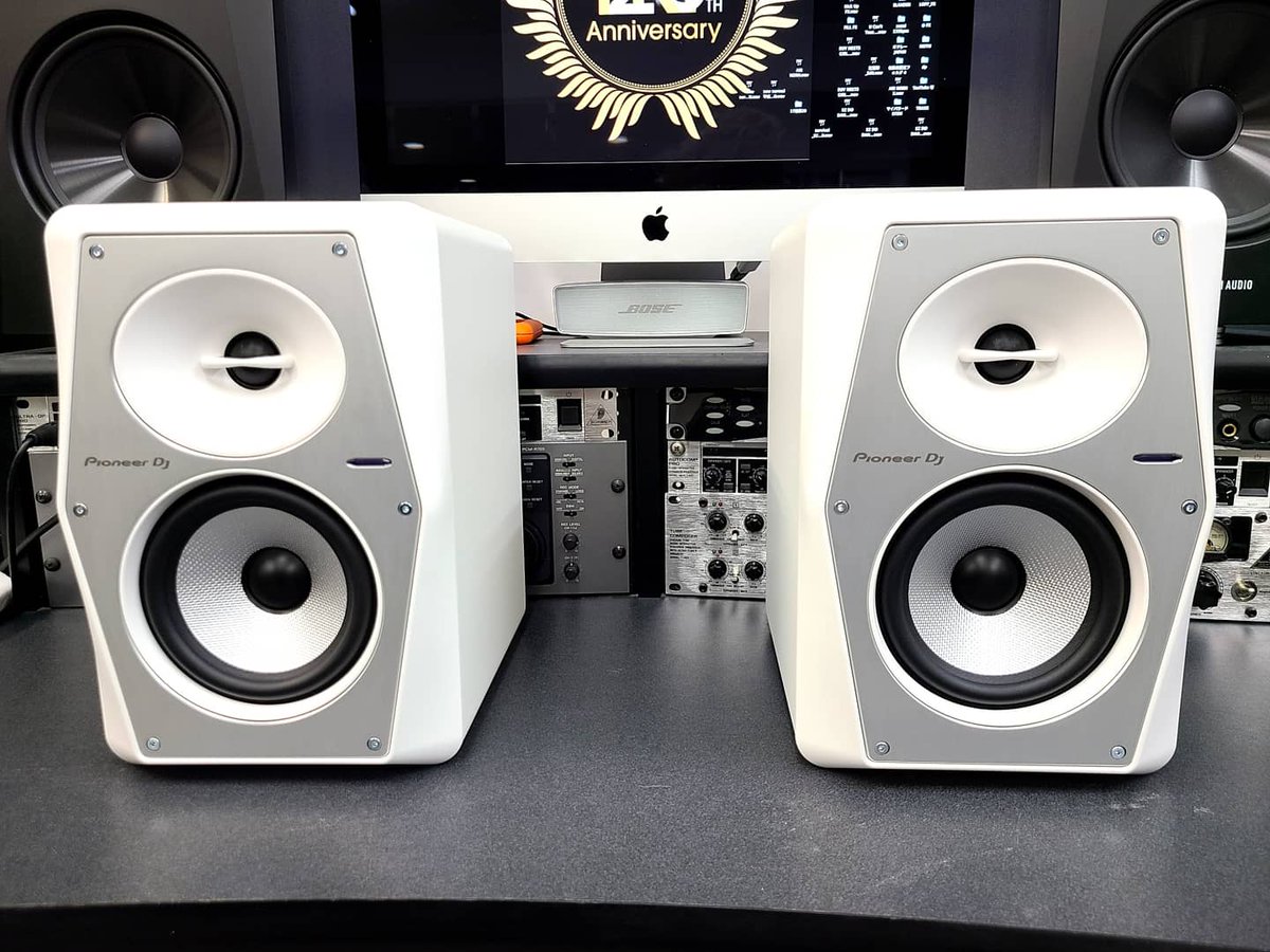 Pioneer VM-50-W使ってみました 気持ち良くDJが出来るスピーカーです