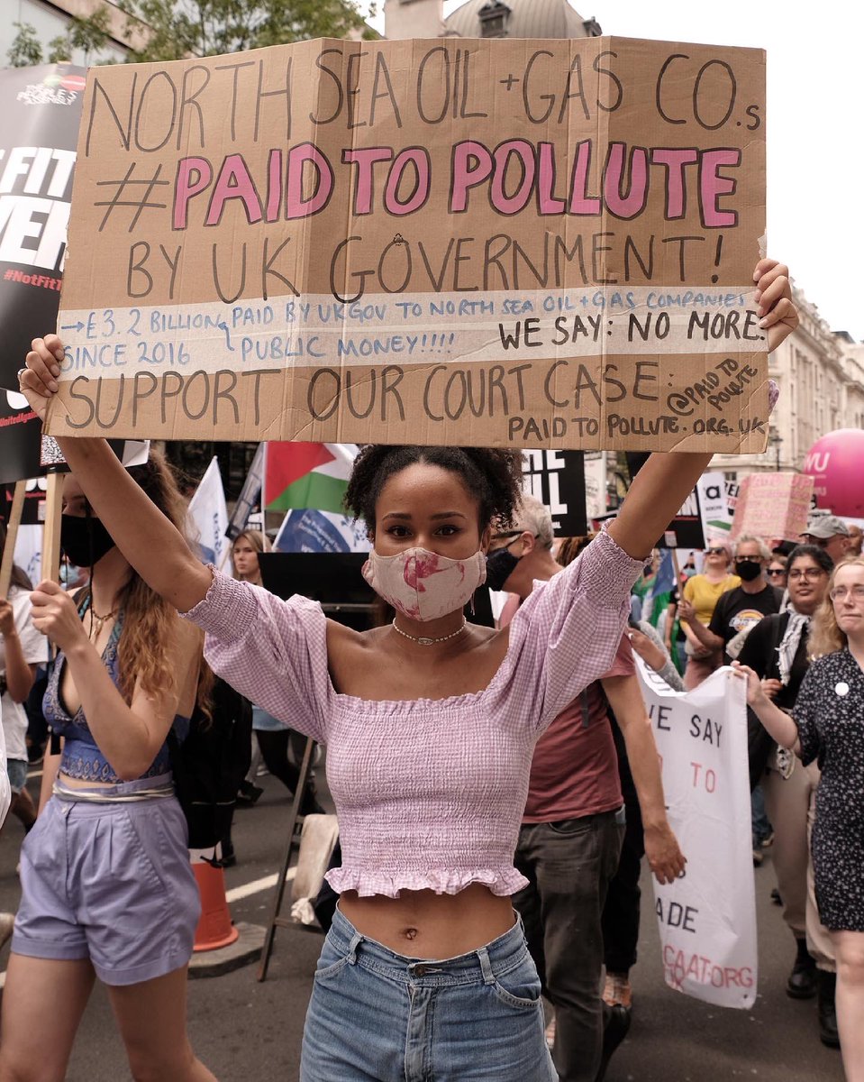 pplsassembly's tweet image. The Tories are #NotFitToGovern. They are actively worsening the climate emergency by funding North Sea oil &amp;amp; gas companies.

Check out @mikaelaloach @PaidToPollute campaign - they are taking the govt to court.

#ClimateEmergency #UnitedAgainstTheTories 

Image by @jessicakleczka