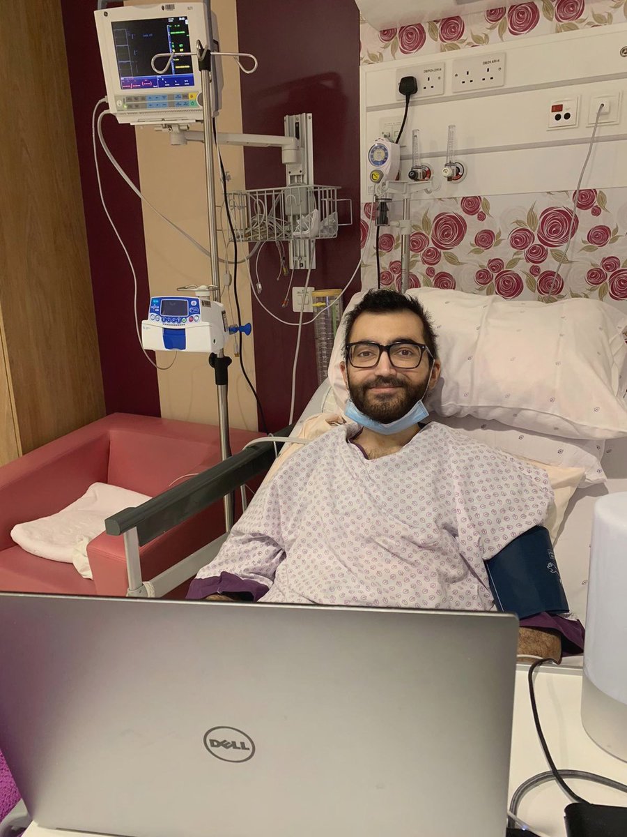 jalkhayer's tweet photo. اليوم تم بحمد الله تقديم اطروحتي وحصلت على شهادة الماجستير في الادارة العامة،رغم السرطان والعلاج الكيماوي المكثف والتنويم في غرفة العناية والاعراض الجانبية السيئة للكيماوي لم يوقفني عن تحقيق طموحي ، رسالتي لكم اذا كان عندك حلم و طموح لا تخلي اي شي يوقفك عن تحقيق ذالك الهدف https://t.co/1msXQUBl7P
