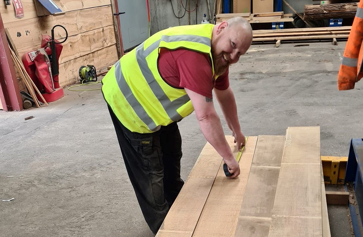 Another quality KD English Oak order being selected by Big Al <a href="/ShelmoreTimber/">Shelmore Timber</a>