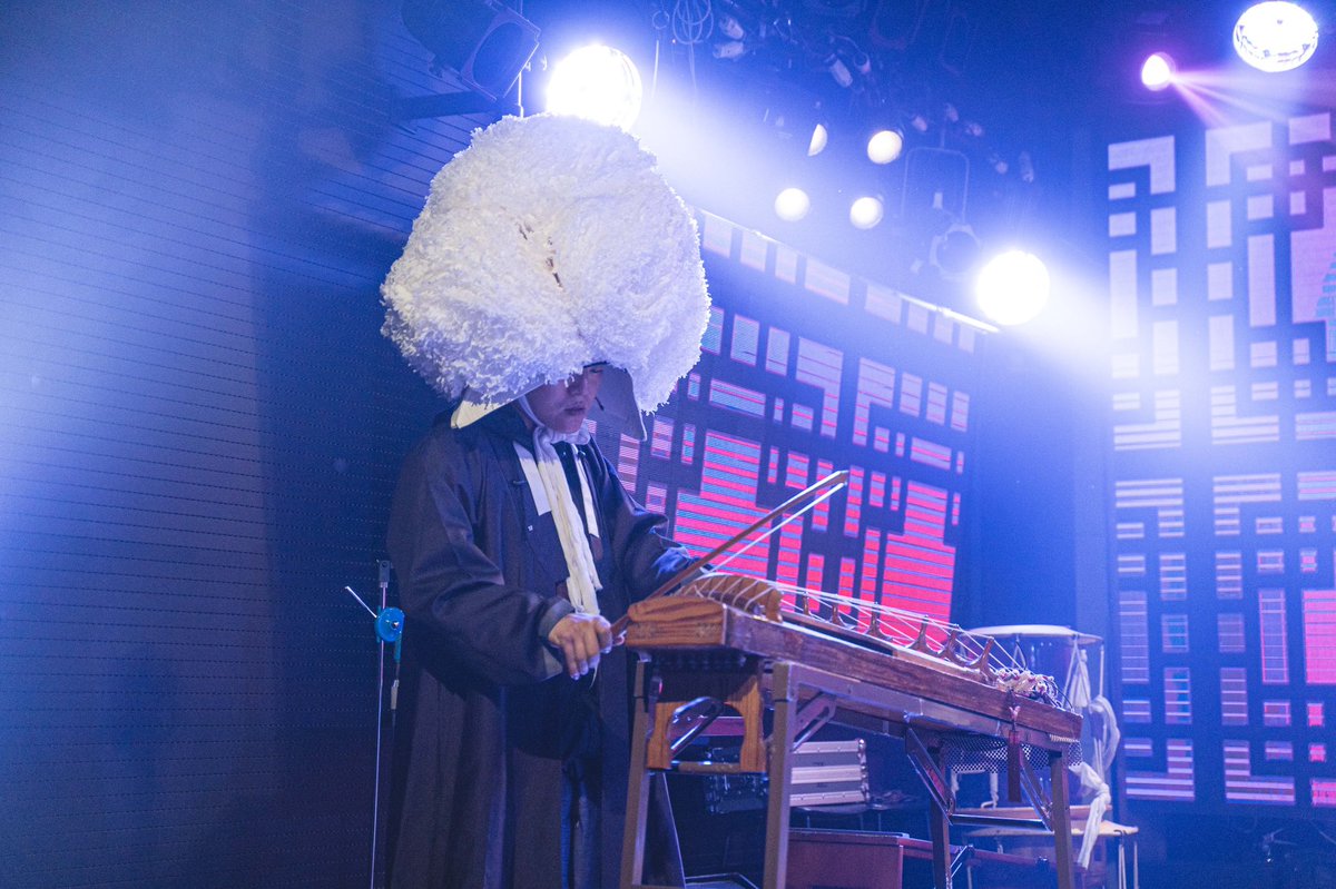 SANGJARU's CONCERT
'KOREAN GIPSY"

SANGJARU's music has a charm that captivates both ears and eyes.
#show #music #concert #sangjaru #korea