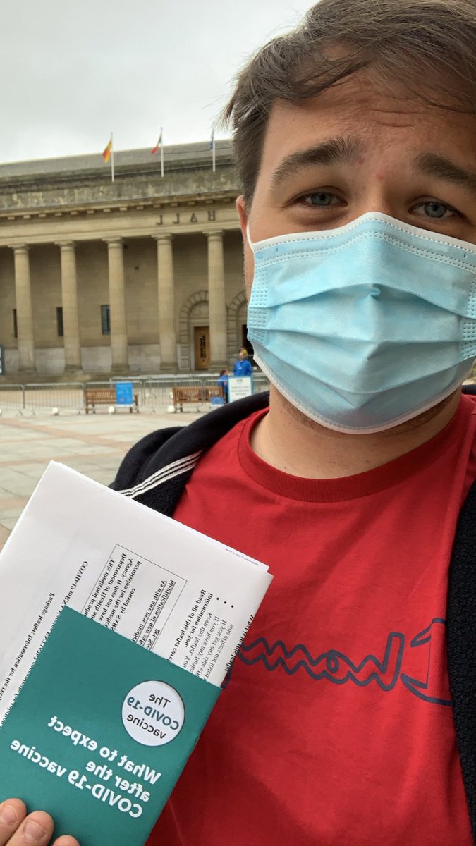 markthomaslife's tweet photo. Got my vaccine! I’m so happy this day has come. 😊 

The @NHSTayside staff, @DundeeCouncil staff &amp; volunteers were amazing! The nurse who jabbed me was so kind, friendly &amp; efficient. (Plus it was pain free)

Get your vaccine. There’s no reason not to.💉 https://t.co/3GPVYBNCR7