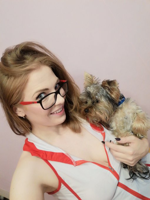 I am going to go online. Let's have a dating! https://t.co/90af7H8YjH<a href="/tag/mvpromo"class="tags"><span>#mvpromo</span></a>