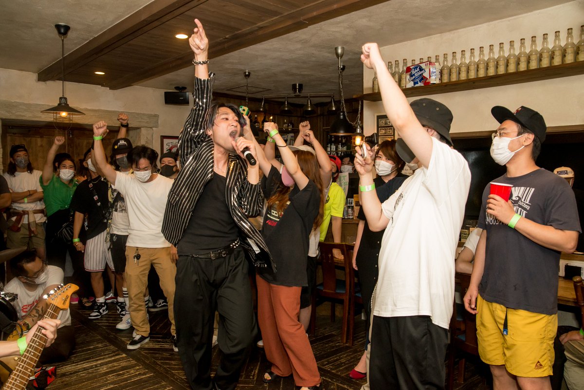 deathro_com's tweet photo. 6.26 小山TRIBECA
#TRIPSIX pt.2
#photography by yukiko ono
#DEATHRO
https://t.co/C74WgmV2IQ https://t.co/OrlkxQ5Tgq
