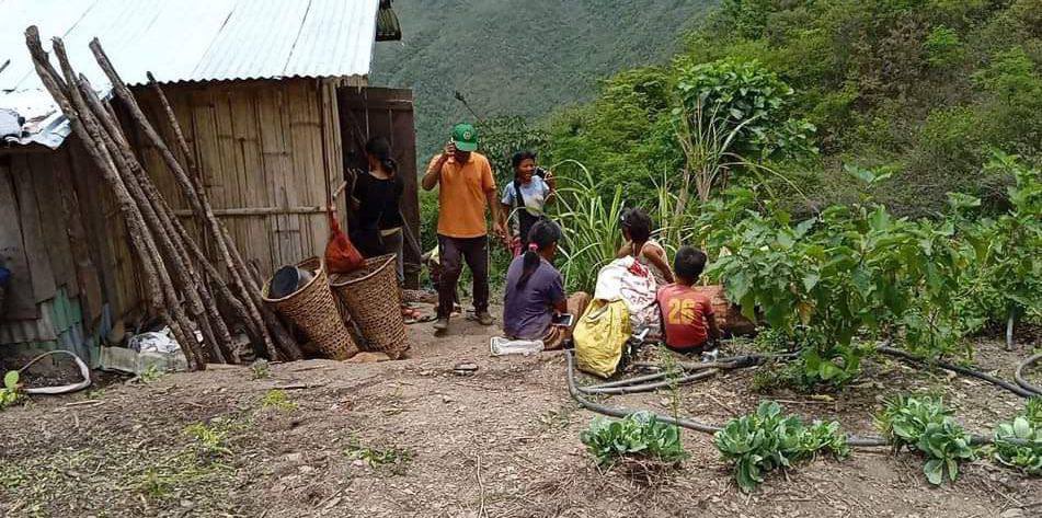 Aung76027969's tweet photo. More than 50 terrorists were stationed at a school in Locom Village, Falam Township, Chin State. People from 6 surrounding communities are fleeing into the woods as a result. #RecognizeNUG  #June28Coup #WhatsHappeningInMyanmar https://t.co/WnGBTXtk0X