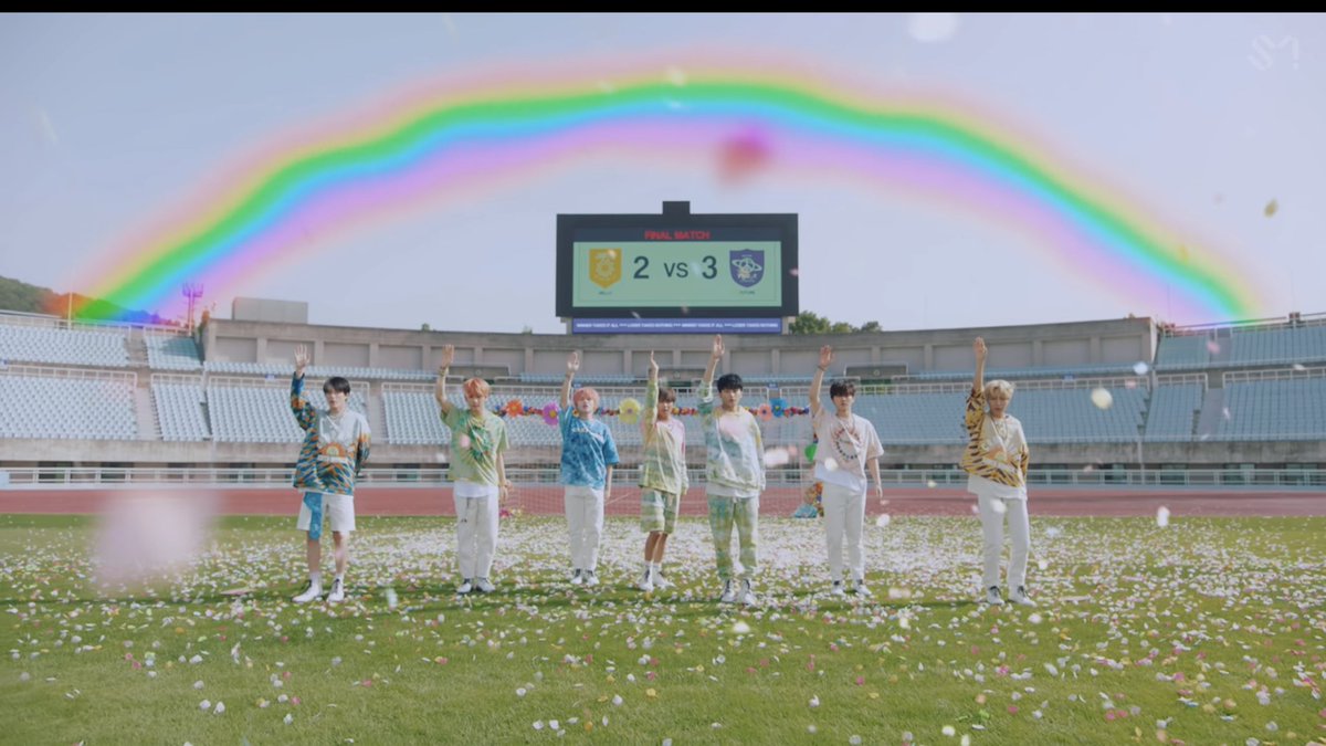 ท่าวาดรุ้งของน้องดรีมกับฉากสวยๆ สวยมาก😭