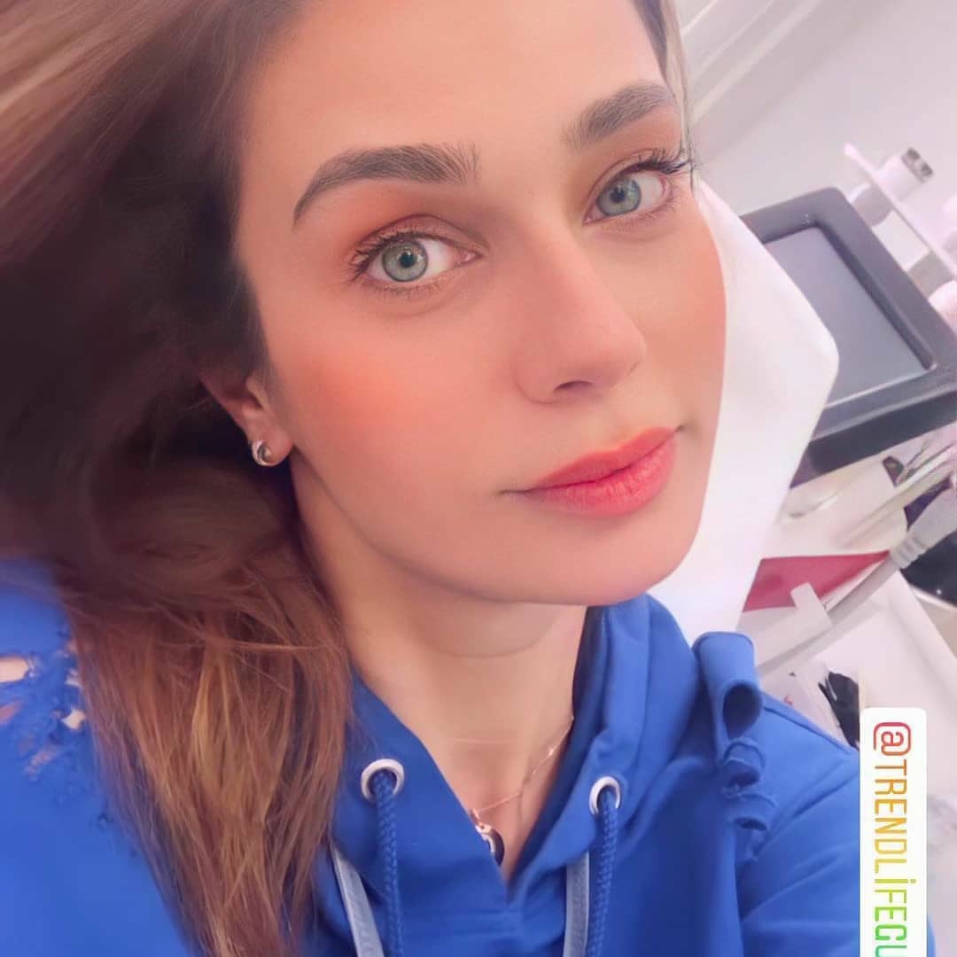 5knkn5's tweet photo. ليلى تركمان 

#kurtlarvadisi #kvpresmi #necatisasmaz #polatalemdar #memati #abdülhy #cahitkayaoğlu #kurtlarvadisipusu #kurtlarvadisivatan #kurtlarvadisikaos #kvp

#وادي_الذئاب #مراد_علمدار #نجاتي_شاشماز #بولات_علمدار #ميماتي #عبدالح�� #جاهد #مسلسلات_تركية #اقتباسات_تركية https://t.co/eskYIvQskr