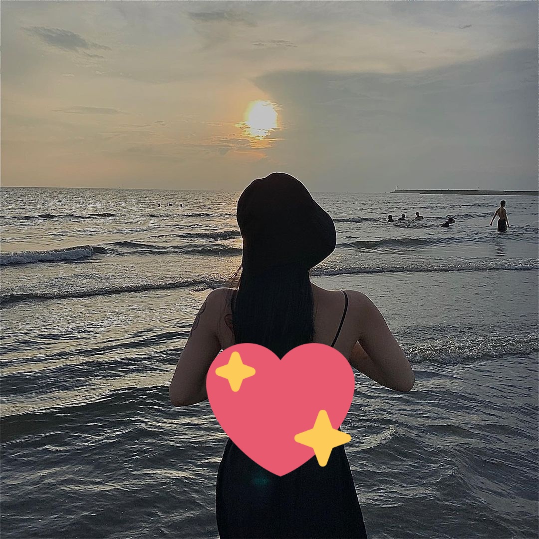 Tx5Ui's tweet photo. 海风吹过脸颊有一种想哭的冲动，别人不懂自己的悲伤，多希望自己能像风儿一样自由   #厦门   #厦门兼职    #厦门约炮 https://t.co/QwQHmdgORx