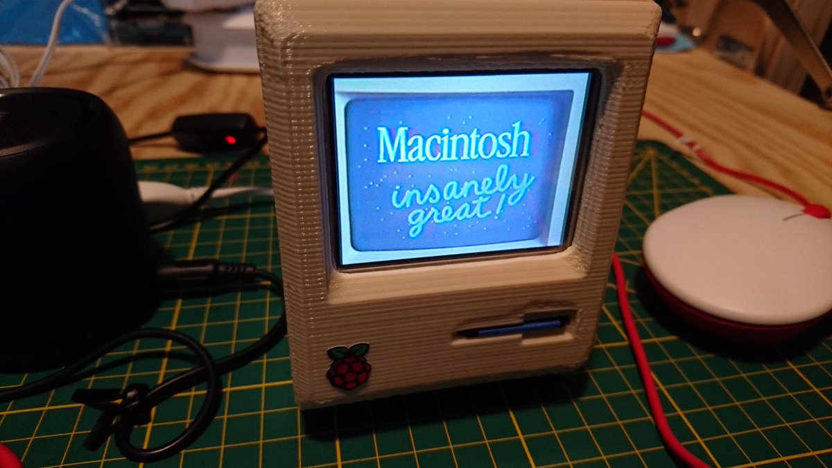 FunkyPiwy's tweet image. Completed @TheMagPi #issue106 TinyMac project with a fully working homemade soundcard, based on @adafruit "Audio for PiZero" article and it sounds juts great through headphones 🎧 and speakers 🔊 #MagPiMonday