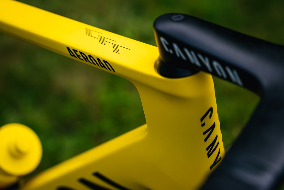 AlpecinPT's tweet photo. It's all about yellow today 💛✌️

#TDF2021 https://t.co/Wfi1rSw7x2