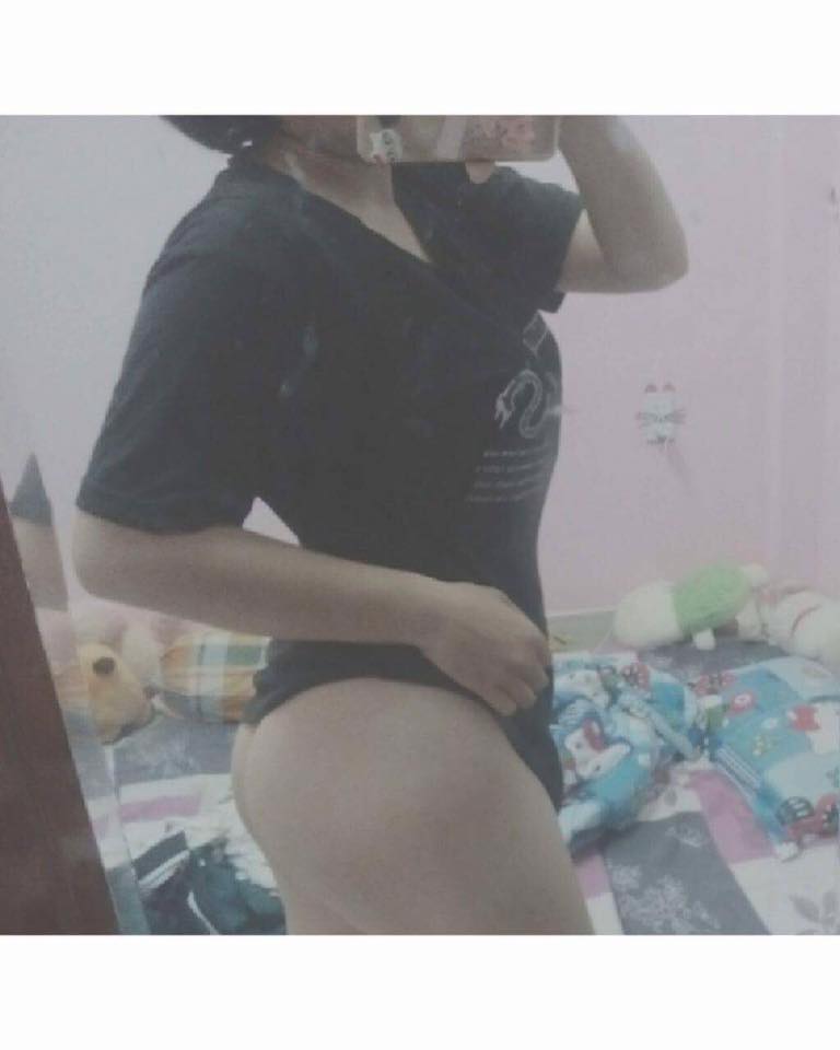 HXunLinh3's tweet photo. retw rồi ib thì cho xem bím nè https://t.co/U3y7dyWFtm