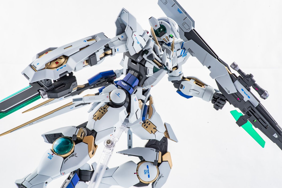 「MG 1/100 「エクシアリペアIII」完成しました✨
各延長工作でスタイル改」|らいなーマン@忙しいのイラスト