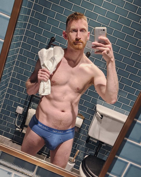 Manchester boys say heyyy https://t.co/wOR0U2GkVH