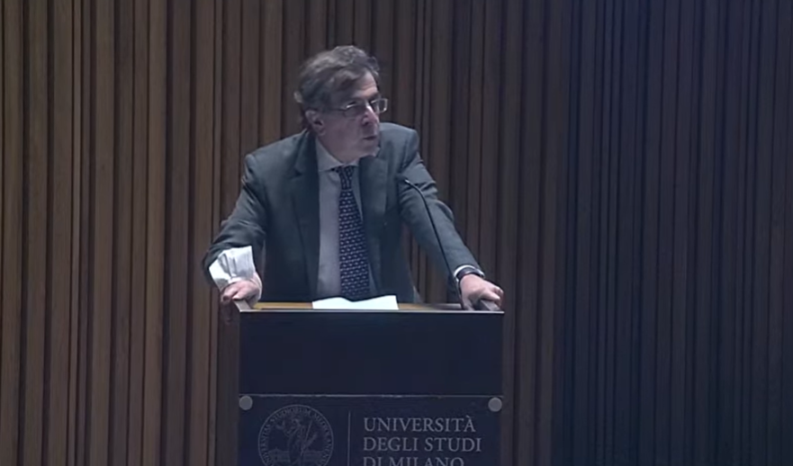 LaStatale's tweet photo. #UfficioProcesso Il rettore #ElioFranzini: “Spero che contribuirà a mutare il corso della giustizia nel nostro Paese, questa struttura servirà ad avvicinare il mondo delle università al mondo della giustizia. La ministra #Cartabia ha mostrato la direzione giusta” https://t.co/NPhwDV8nw1