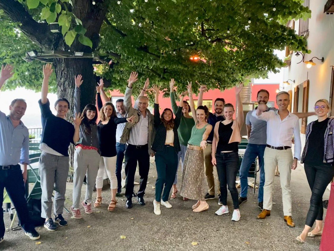 Julie Huguet (@juliehuguet10) on Twitter photo C’est parti pour une année de folie avec <a href="/FTAlps/">French Tech in the Alps</a> 🚀 Ravie d’avoir rejoint ce collectif de passionnés de la #tech! Plein de beaux projets à venir pour développer l’entrepreneuriat et l’emploi sur notre territoire🤩 C’est parti pour une année de folie avec <a href="/FTAlps/">French Tech in the Alps</a> 🚀 Ravie d’avoir rejoint ce collectif de passionnés de la #tech! Plein de beaux projets à venir pour développer l’entrepreneuriat et l’emploi sur notre territoire🤩