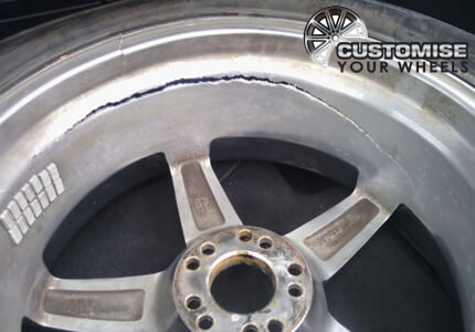 Cracked Alloy Wheel? Don't assume you have to replace it. Our professional repair service may be able to help. Our experts will take a look and offer advice on whether it can be repaired safely. Give us a call on 07966 795444
#alloywheelrepair