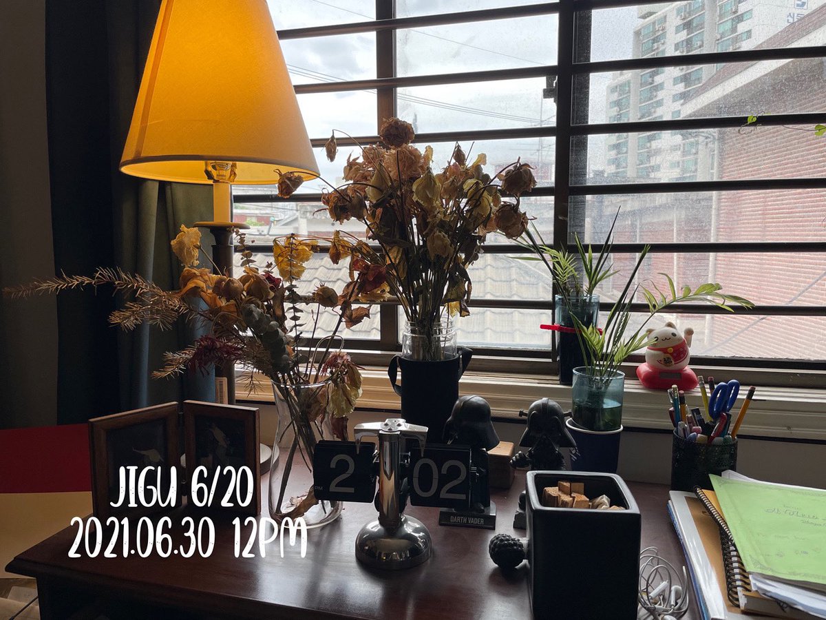 지구 6/20 
2021.06.30 12PM
EZRA KOHIME
.
에즈라코히메 새 음원 6월30일 지구 착륙 예정 🚀
.

안녕하세요. 승객 여러분
지금 탑승을 시작합니다.
탑승권과 여권을 준비해 주세요
Let’s go together! 
.
#ezrakohime #에즈라코히메 #지구6/20 #Jigu6/20 #프로듀서 #신곡 #vlacksquad #ezra_kohime