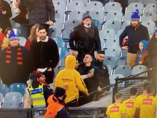 Disgraceful performance by <a href="/essendonfc/">Essendon FC</a> supporters Saturday night. Lots of kids around, my six year old and others, using all language under the sun <a href="/theage/">The Age</a>