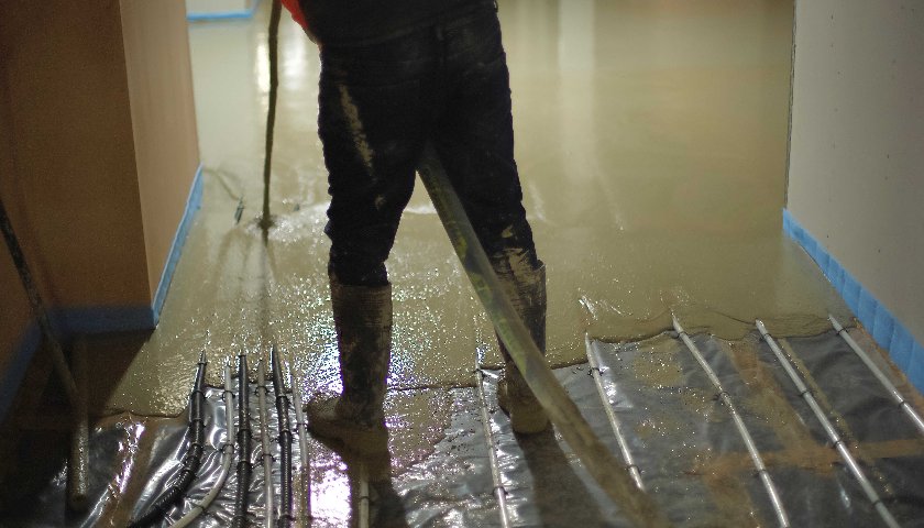 A #revolution underfoot – launch of Isocrete Flowing K transforms #FloorScreed opportunities for specifiers: #constructionproject #construction #homeimprovement #building #conversion #loft bit.ly/2SUqet9