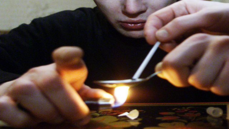 21H20 | Re buisana Mme Kemoneilwe Metsing (Psychologist) 
ka go thusa barutwana ba ba dirisang diritibatsi kwa dikolong

#IkonkeMosha 
#KonkaBokamoso