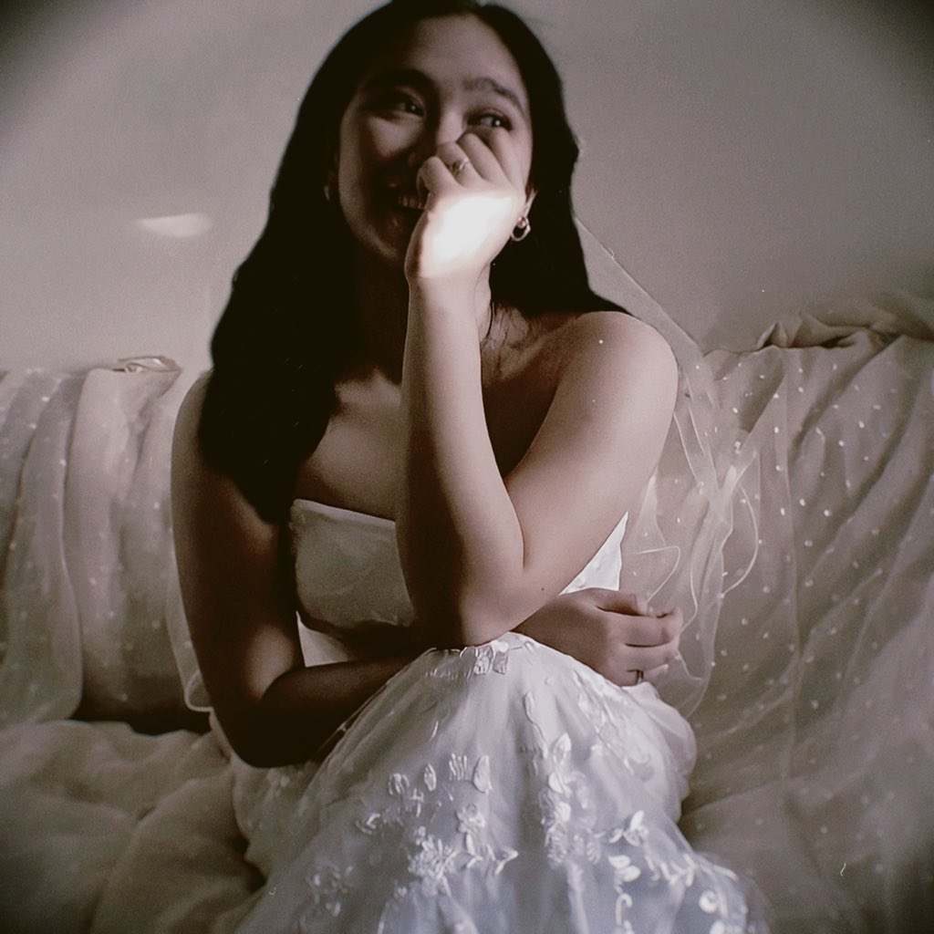 for_SVTSebongs's tweet photo. Tying the knot this romantic month of June.😉
#CSD #CaratSelcaDay 
#세븐틴 #SEVENTEEN
#JOSHUA #조슈아 
@pledis_17 https://t.co/DciLqmCCDY