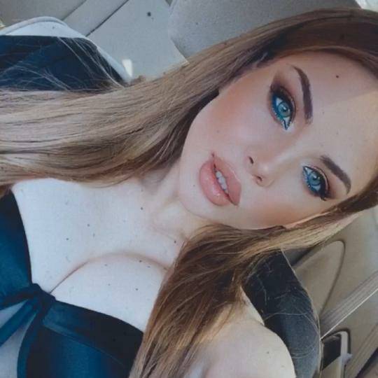 Come and see Liii🖤's live in #LiveMe:Нажмите и веселитесь!
lm.ink/VEpewojeK3xO4