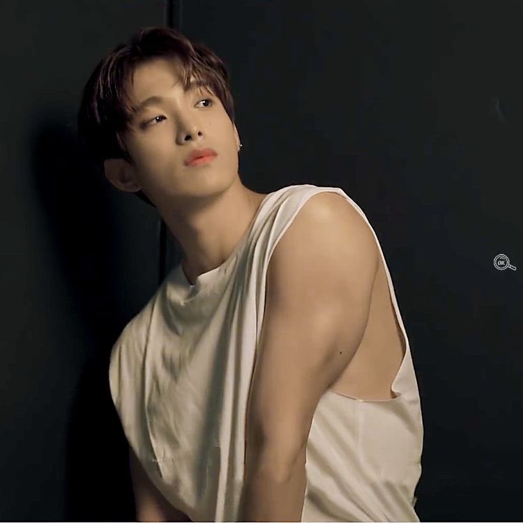 E4A3ydiVoAI9FUV.jpg?format=jpg