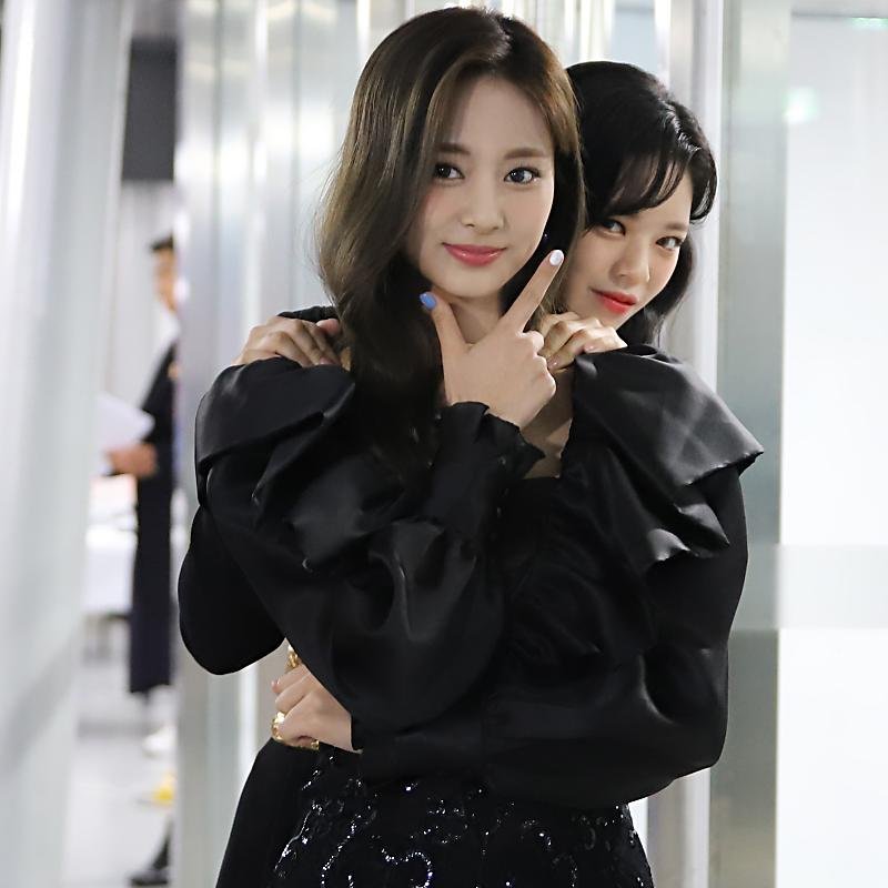 hourly 230즈 (@hourly230s) on Twitter photo 