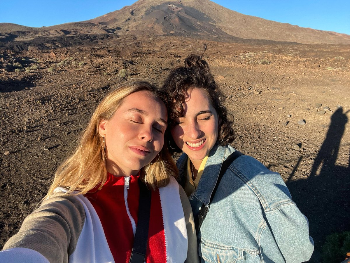 No es el Sol el que nos ciega, es Cuando Haces Pop que se estrena mañana en exclusiva en <a href="/los40spain/">Los 40 Fans</a>💘

Y el viernes disponible en todas las plataformas digitales🤘🏻