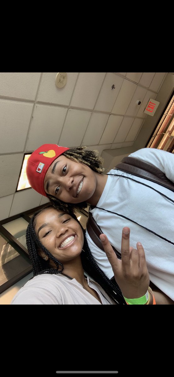 FAMU_WBB's tweet photo. Freshmen sent the selfie - showing the great time they’re having at orientation!! @jamaryn_b @n_johnson_23 🧡🐍 https://t.co/lbZaLMNADz