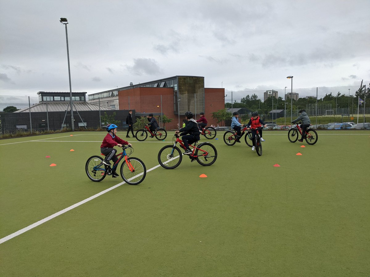 Easthall Residents tweet media