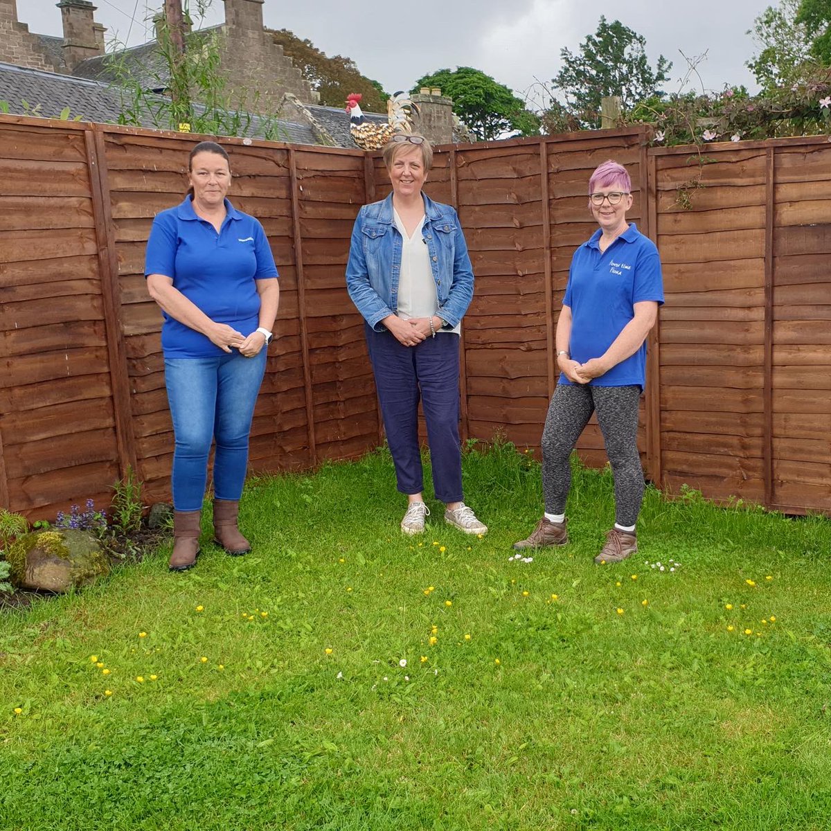 HorseTimeorguk's tweet photo. Tea Garden Update

This week Fiona and Nikki had a visit from Lynda who is from Berwick Garden Centre.

Lynda was delighted to be asked to help with plants etc for the garden and came up with an amazing combination of annuals and perennials. https://t.co/SYc4AYFRtL