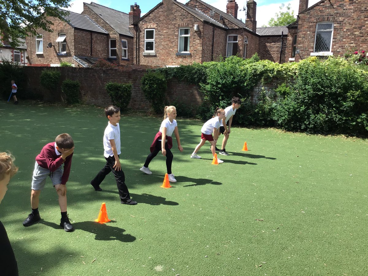 ABCPschool's tweet photo. #Class45H have been working in their running in PE #ABPE https://t.co/CXHJ8IhXpT