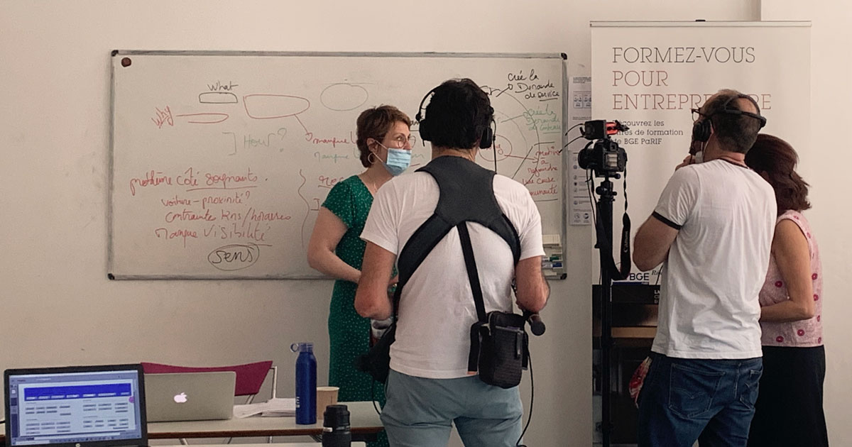 Reportage sur la mobilisation du #CPF pour une #reconversion professionnelle en cours de tournage avec France TV.
Sybille, entrepreneuse à l'essai dans notre couveuse-lab, a suivi le parcours certifiant construire et conduire un projet entrepreneuriale 👉 ow.ly/B77950FbKSy