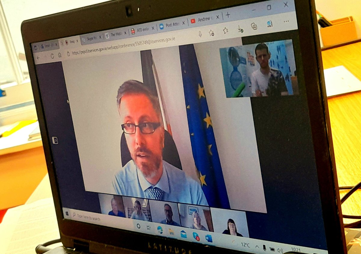 ATDIreland's tweet photo. Good meeting with @rodericogorman this morning
Asking 4 socioeconomic discrimination to be protected in equality legislation
bring in the #10thground
Andrew gave a great presentation on the lived experience of Socioeconomic #discrimination
#EndPoverty
@ATDIreland @EAPNIreland https://t.co/U3Xj1kXwZb