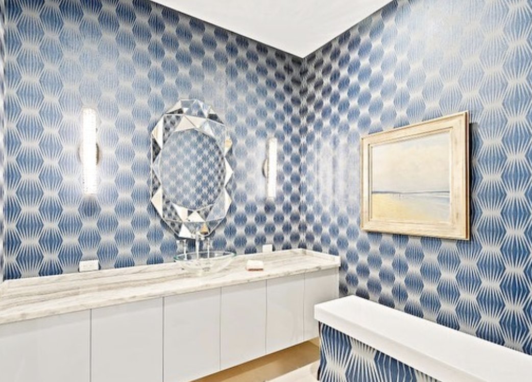 ONESIR's tweet photo. These bathrooms are big on style🛁 Not only do they evoke a feeling of relaxation, they also offer high design and spa-like amenities. See some of our top listings. #ONESIRObsessed #BeautifulBathrooms https://t.co/ZVD5XSLY3M