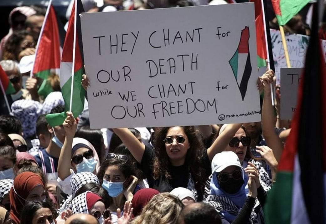 beingburak's tweet photo. So it's fine to chant "Death to Arabs", but it's antisemitic to chant "Free Palestine"!
#GazaUnderAttack https://t.co/d8N7TXrGky
