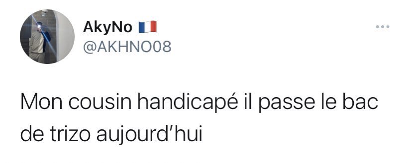 AkyBeauf's tweet photo. Oh le crak 😭 https://t.co/jmUfPzYRA7