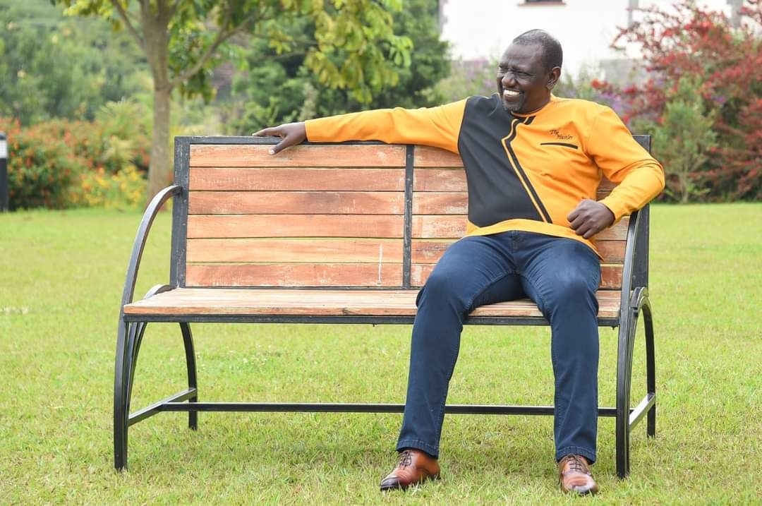 UDAPartyKe's tweet photo. If you believe that @WilliamsRuto William Ruto is going to be the 5th president of the republic of Kenya, show your love by RETWEETING! Let our ENEMIES see....

#HustlerNation https://t.co/ZD12KH3GJm