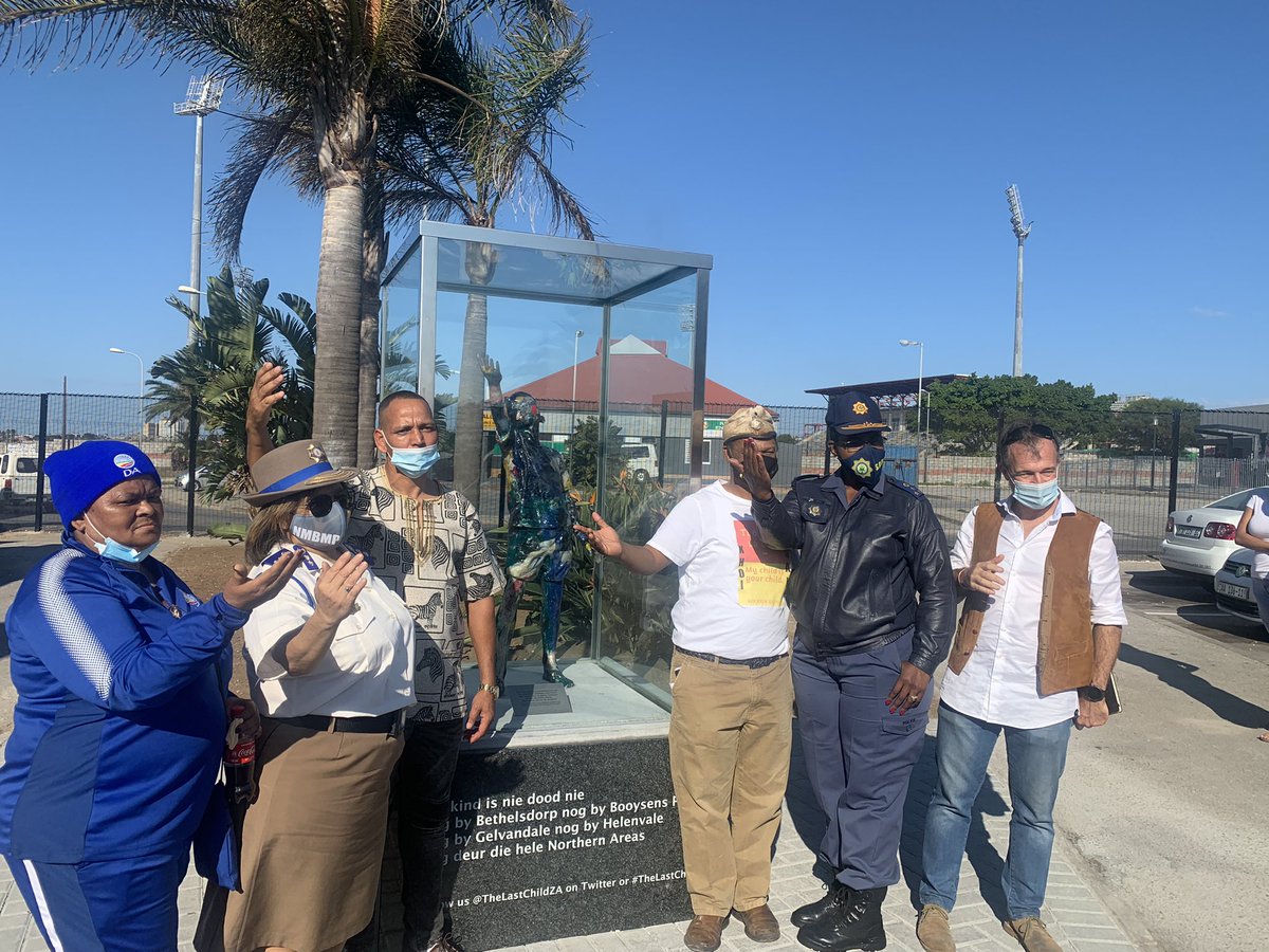 TheLastChildZA's tweet photo. Thanks to everyone involved in helping us honour the children! This statue is made from clothes donated by the families of the children, who innocently lost their lives to gun violence in the Northern Areas. #thelastchild https://t.co/Tr6oeiEUrg