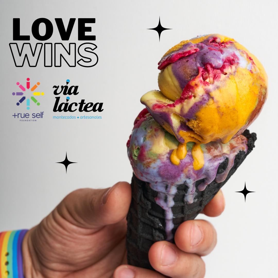 dameunbite's tweet photo. 😀Apoya esta dulce iniciativa de @vialacteapr saboreando el amor en todos sus colores.
#LOVEWINS es un sabor inspirado y dedicado a la comunidad LGBTQI+ 🌟 #ViaLactea donará el 20% de todas las ventas de LOVE WINS a @trueselffoundation. 🌟¡Pide el tuyo en el app ya! https://t.co/7GvsyNmZud
