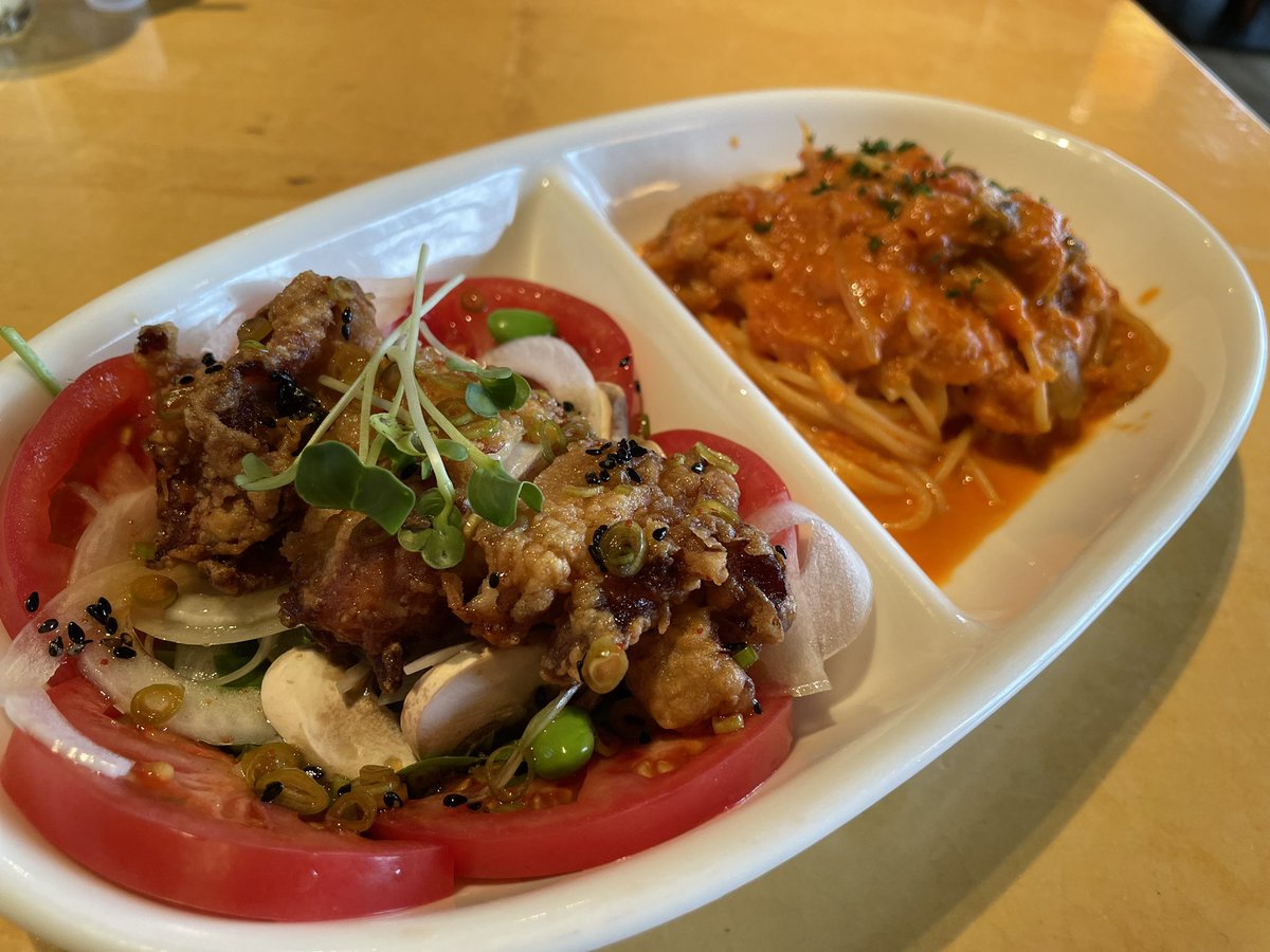 川口なびっ 川口市芝にあるイタリアンのキャンティ トレさんでランチです 2種類のランチをまとめた欲張りなランチに加えて サラダバーもあって満腹なり シチリアレモンジュース酸っぺーっ あと サラダのオリジナルドレッシングも最強に旨し あ