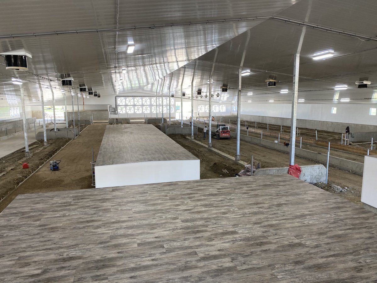 4 V310 barn coming together at kenbert.  <a href="/DeLavalCanada/">DeLaval Canada</a>