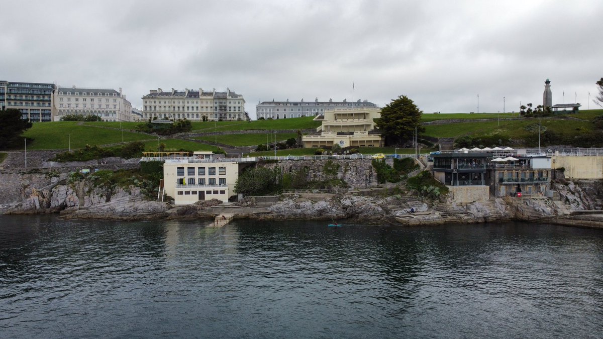 PlymouthShadows's tweet photo. Plymouth’s former Pier sadly lost to fire during WW2 after an enemy incendiary device started a fire. #Shadowsofourpast @Plymouth_Live @BBCDevon @BBCSpotlight https://t.co/zl6EYhdGbN