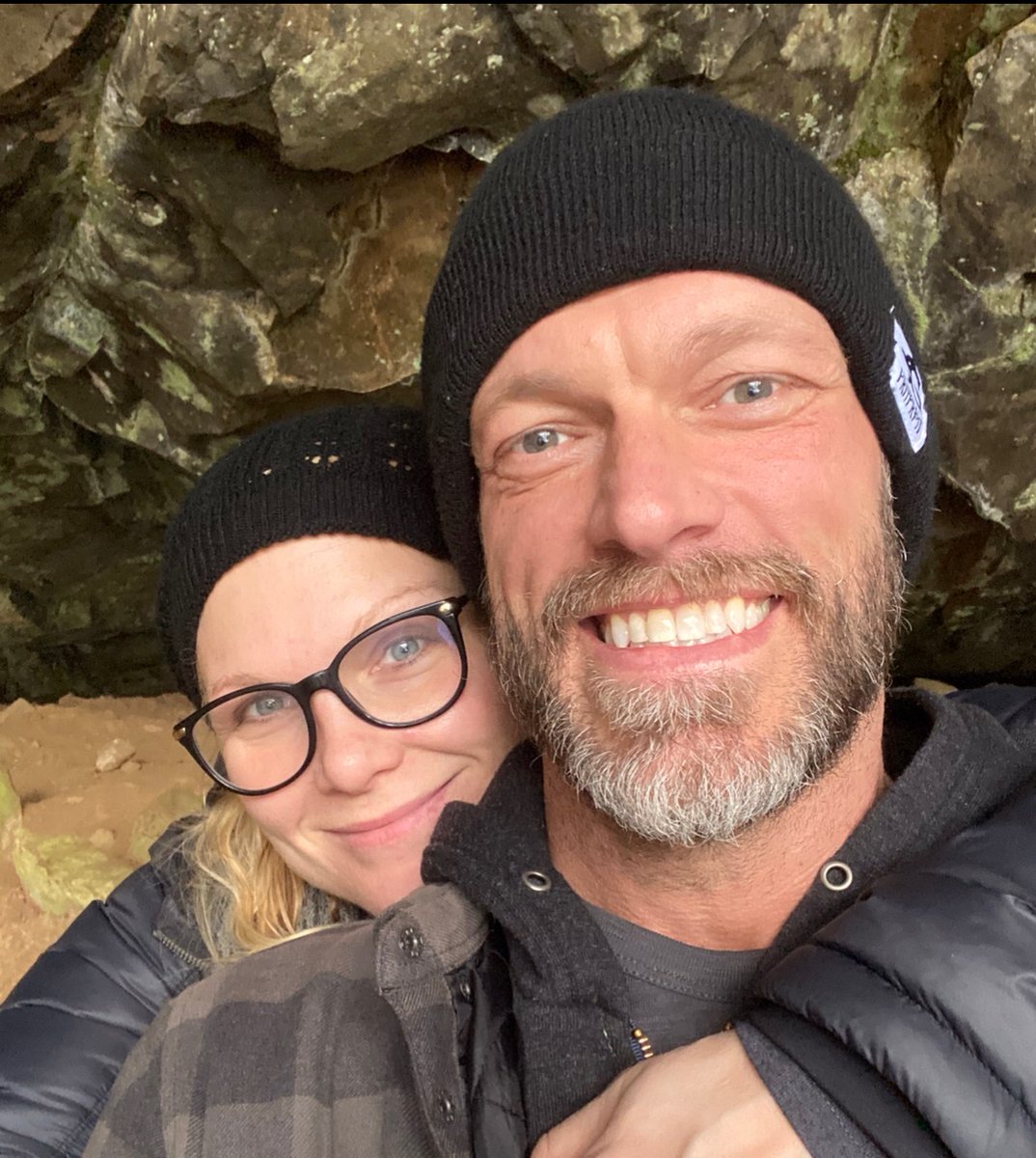 TheBethPhoenix's tweet photo. This is one of about 6 actual photos with my husband in the more than 10 years we’ve been together. My photo roll is 30,000 pictures of kids, flowers, and food. #marriedlife https://t.co/vZxGbPdgEA