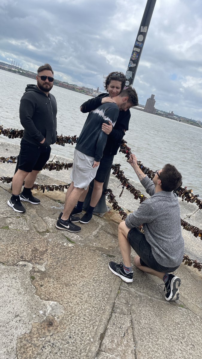 DiveExit's tweet image. #CaptionThis (cause even we aren't sure what's going on)