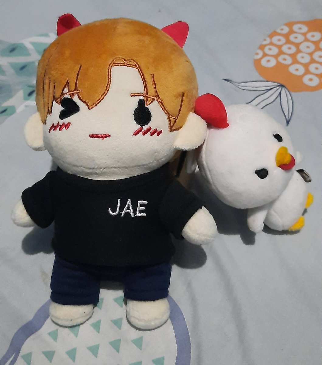 Marathonday6's tweet photo. Paket 💃

Myday, kamu bisa beli boneka Jae ini dengan harga 165k loh 😱 (Harga aslinya 220k) jangan lupa masukin kode promo "Marathonday6" ya biar dapet potongan 👍

Boneka ini buatan @madeformyday 
Kamu bisa beli di sini https://t.co/UHuyw3icXz https://t.co/7WrFuIiLRP