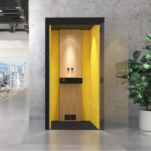 interiorsteam's tweet photo. “A room within a room” is a simple way to keep noise distractions at bay & boost employee productivity.
Everyone needs a Silent Room 💛
#officeinteriordesign #officefitout #fitoutsolutions #officefurniture #workspace #meetingbooth #meetingpod #narbutas
https://t.co/dgxAlAUfMY https://t.co/1fZEjw9z4i